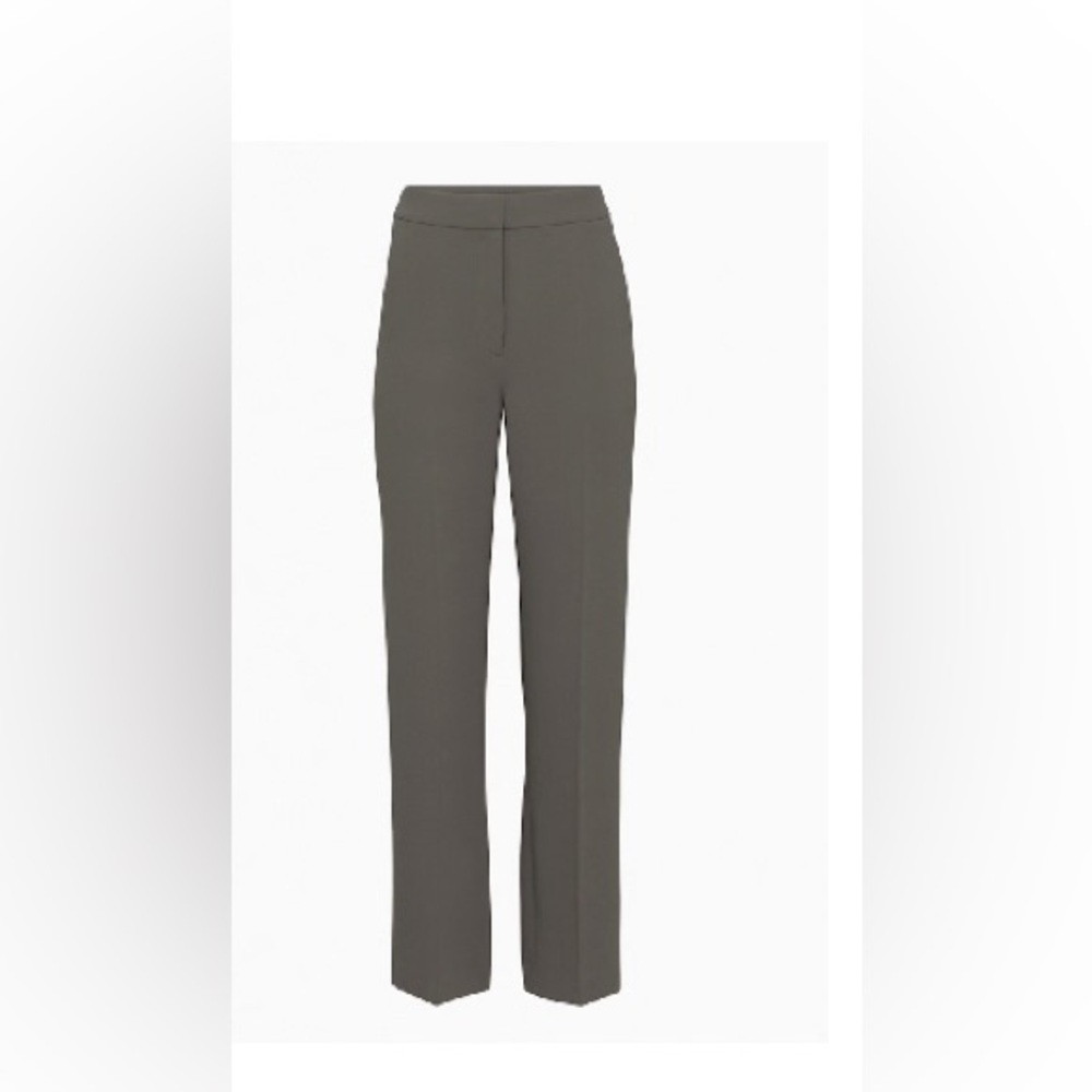 Wilfred
Alanya Pant